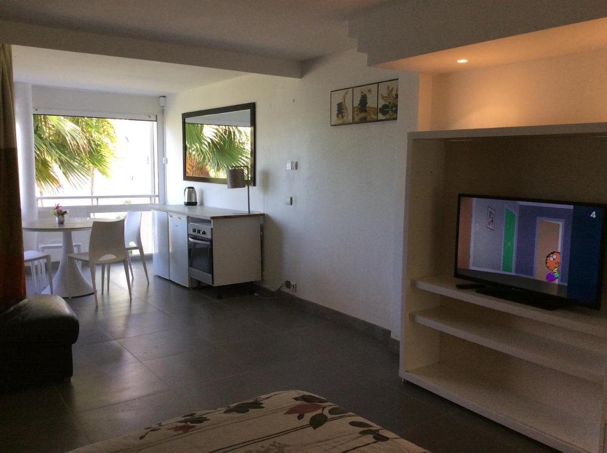 Residence Appartement La Vieille Tour เลอโกซิเยร์ ภายนอก รูปภาพ