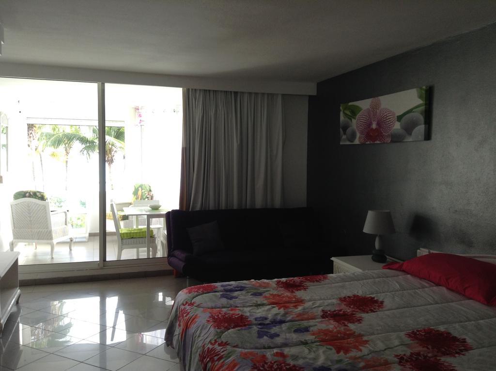 Residence Appartement La Vieille Tour เลอโกซิเยร์ ภายนอก รูปภาพ